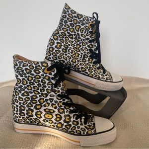 Sketchers Daddy’s Money Leopard Cheetah Print Sneakers SZ